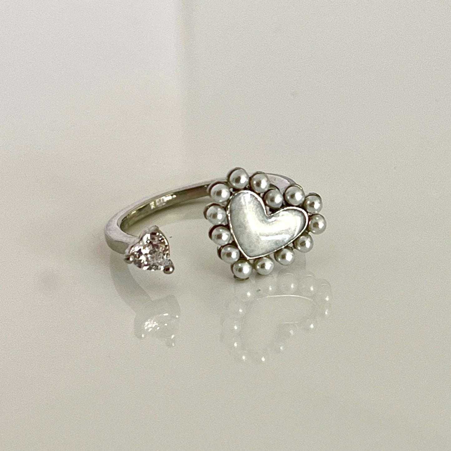 Anillo Hearts Frame Pearl