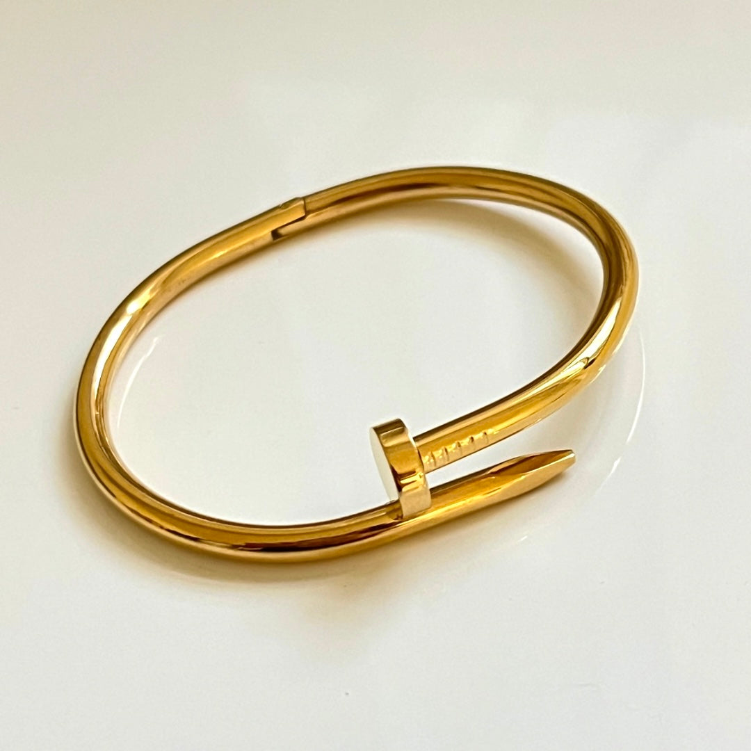 Nail Bracelet