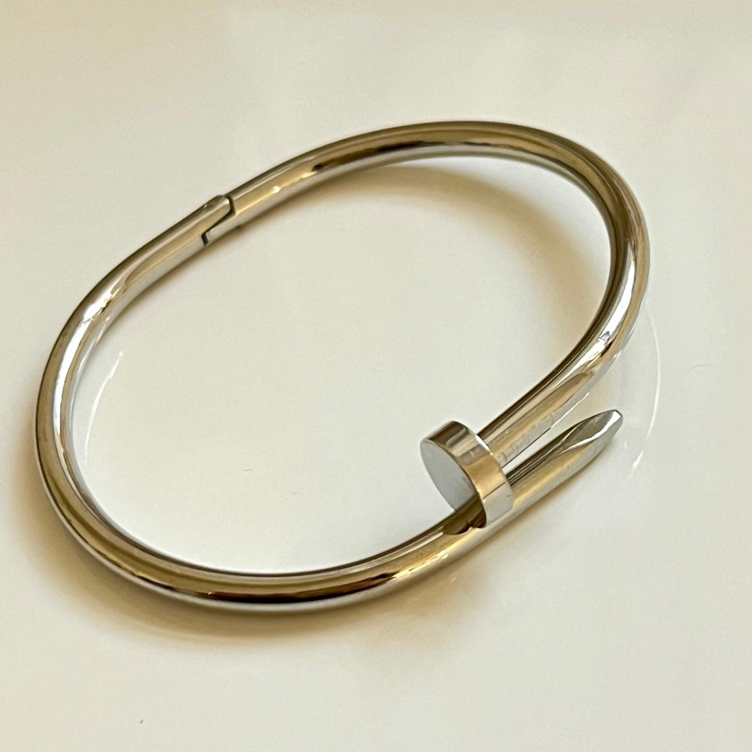 Nail Bracelet