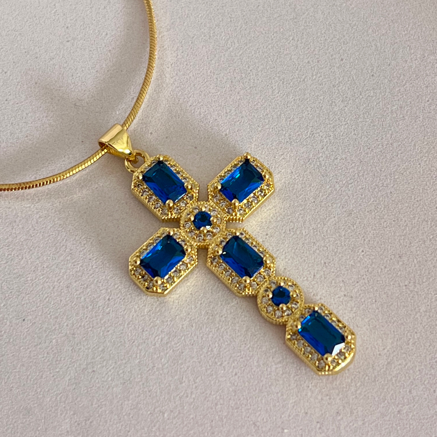 Cadena Cross Big Crystals