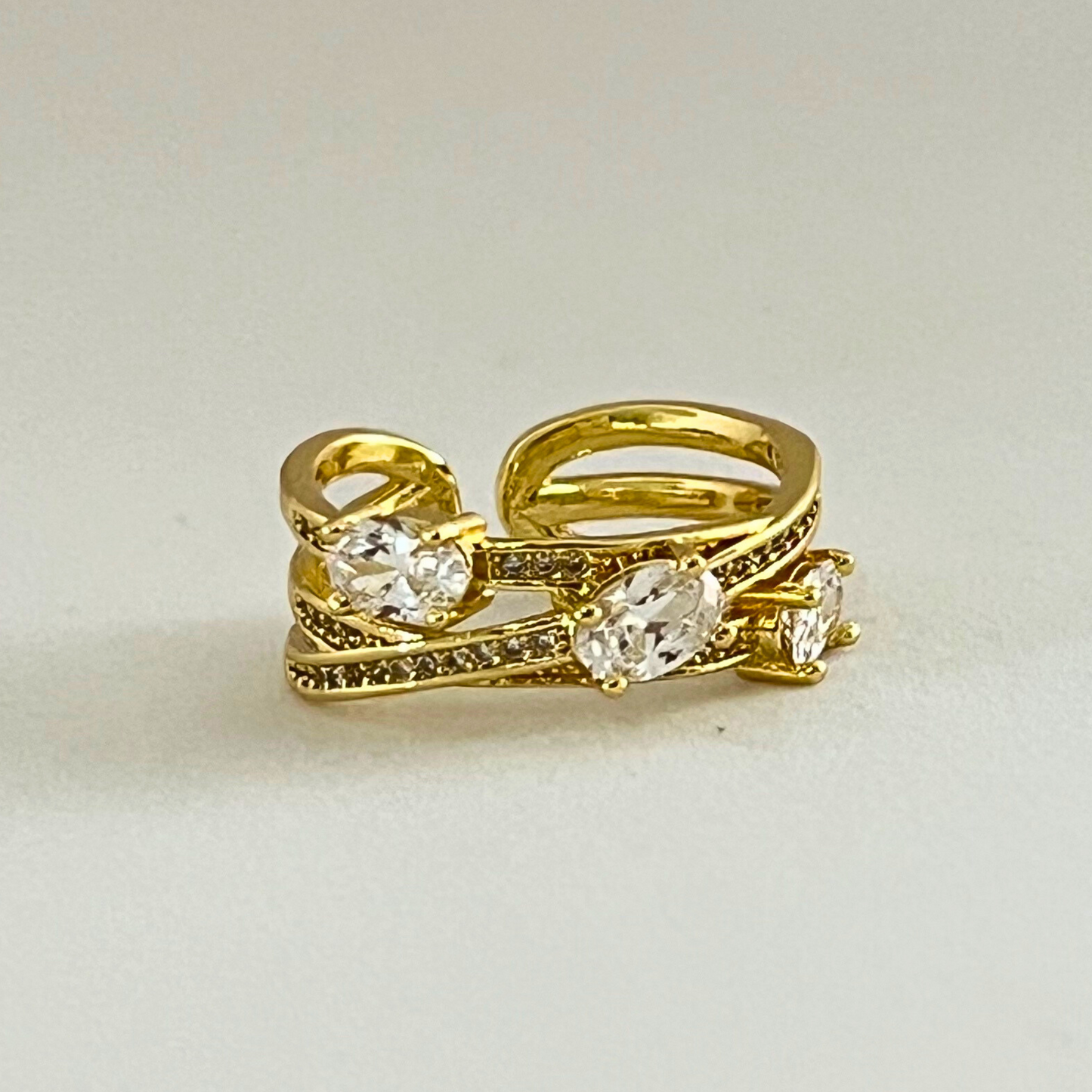 Anillo Three Crystals