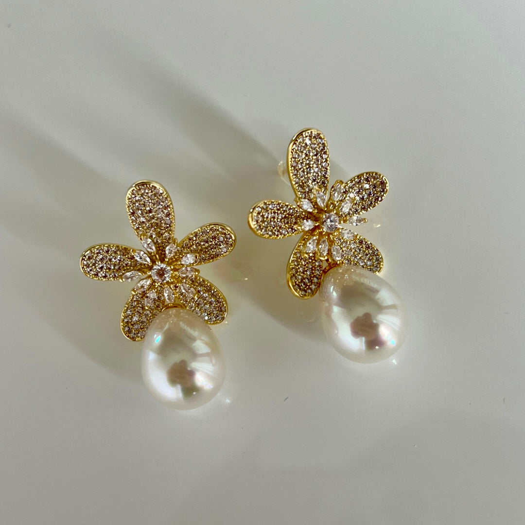 Aretes Flower Pearl