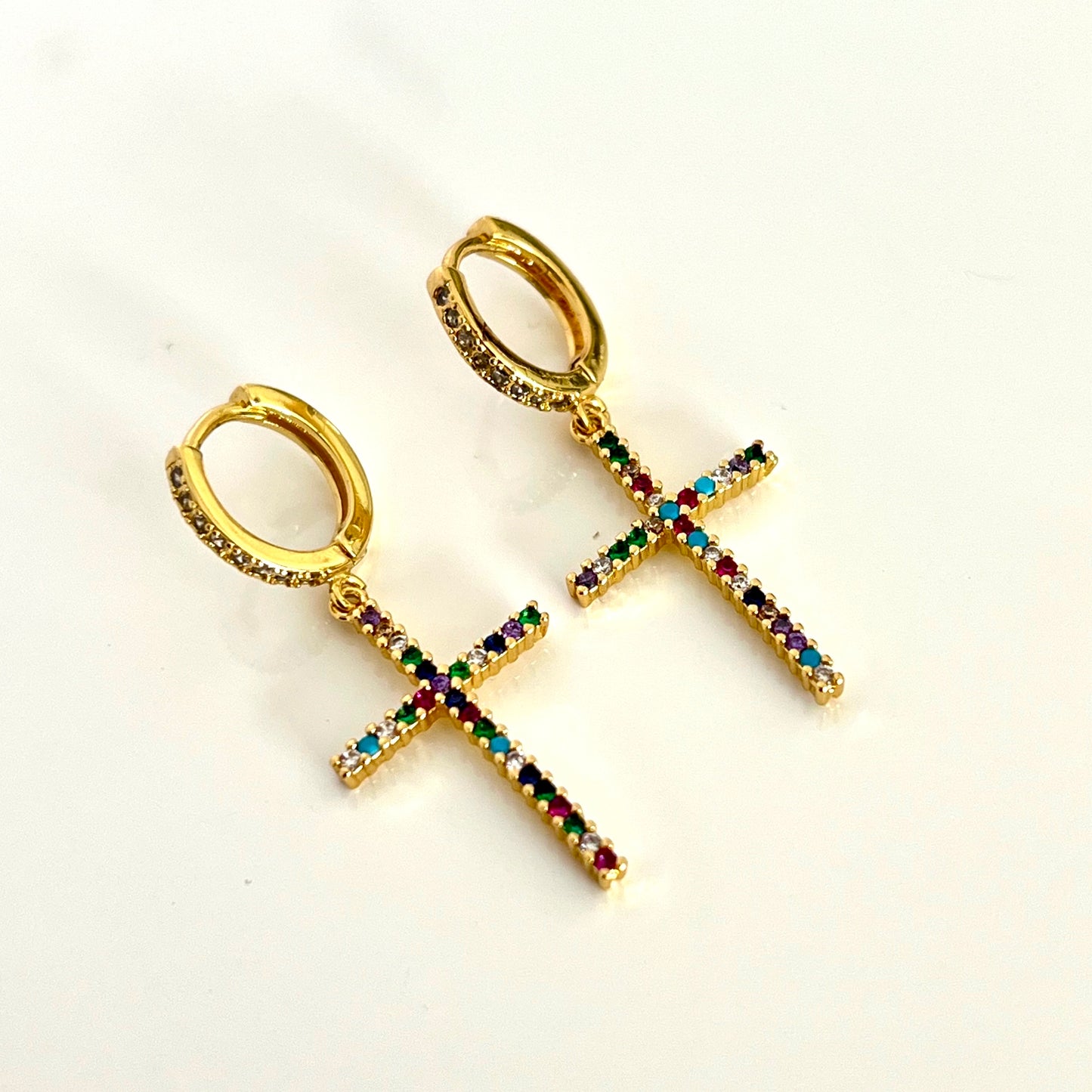 Aretes Cross Colors