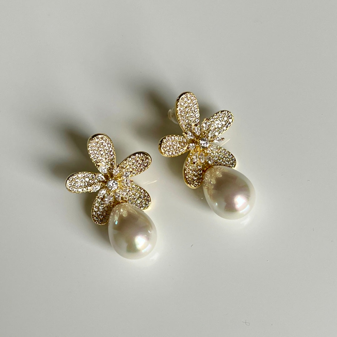 Aretes Flower Pearl