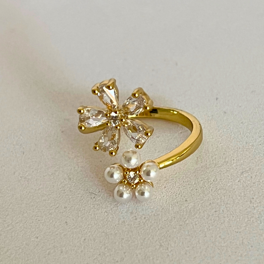 Anillo Flower Pearl & Crystal